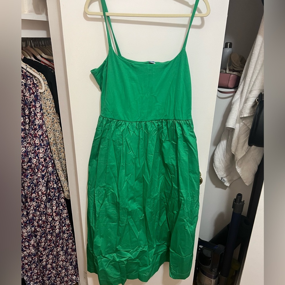 Green Old Navy tank top dress. Size XXL.